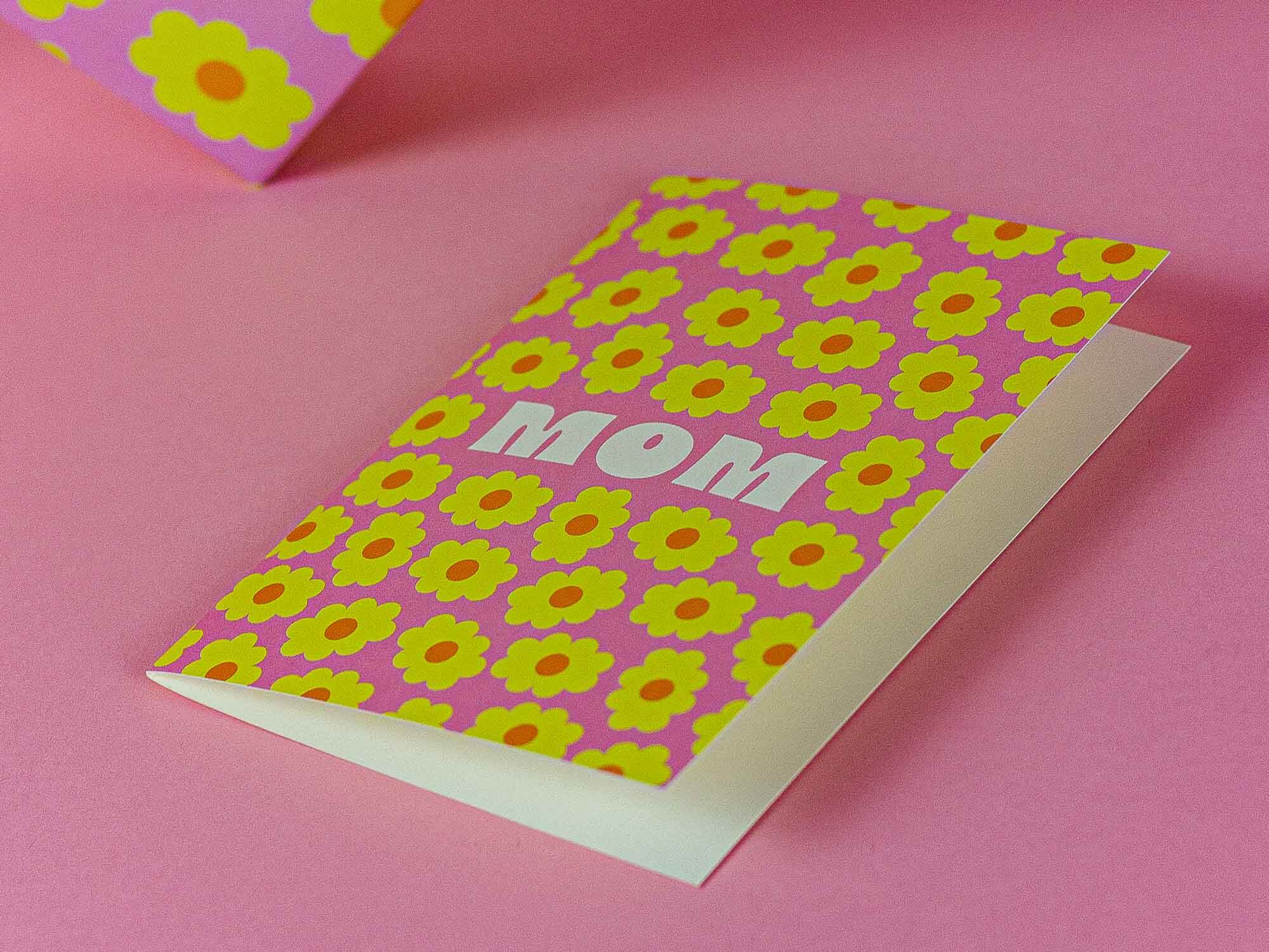 Mom Blooms / Mum Blooms