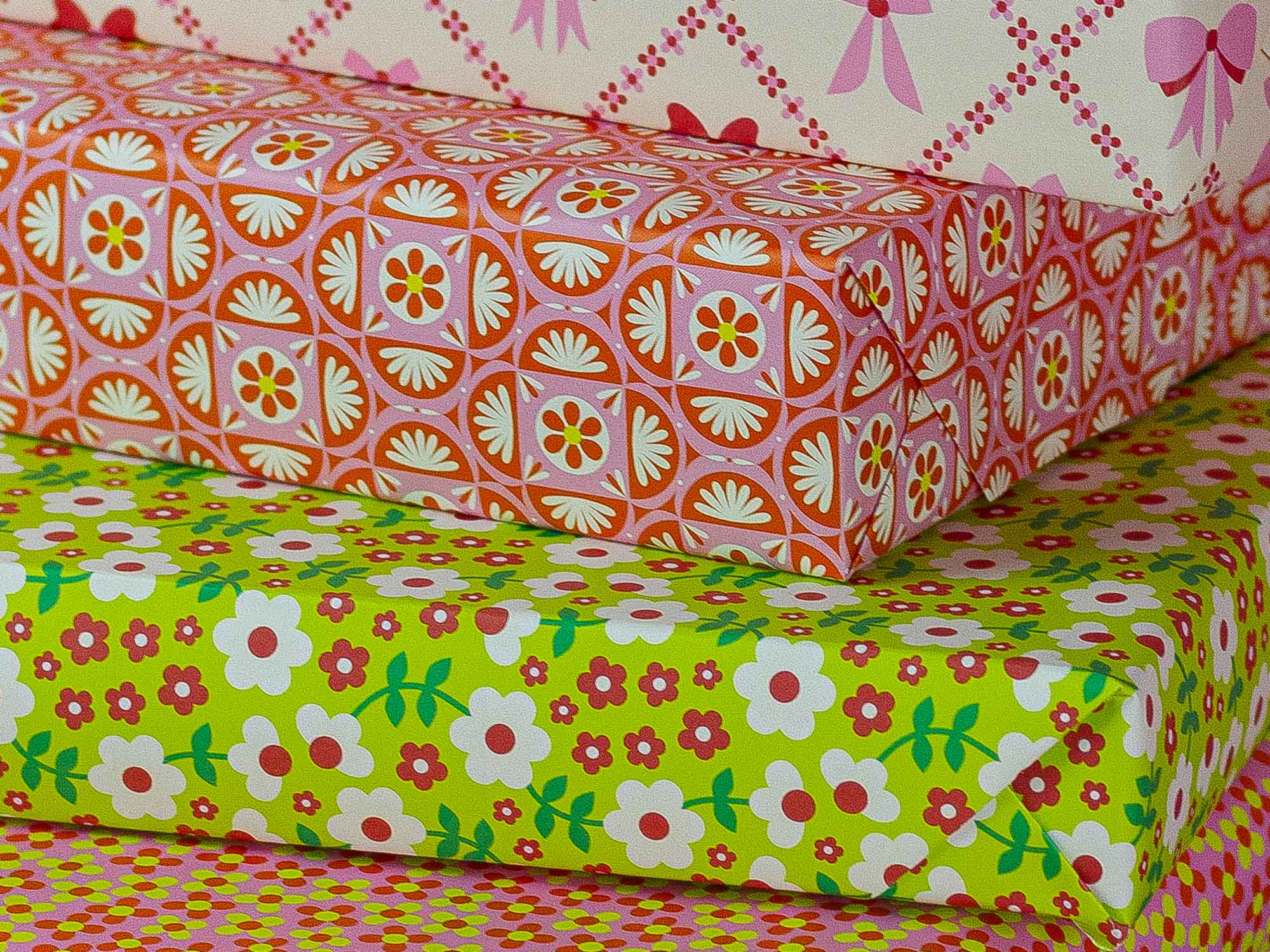 Mi Casa (Pink) Wrapping Paper